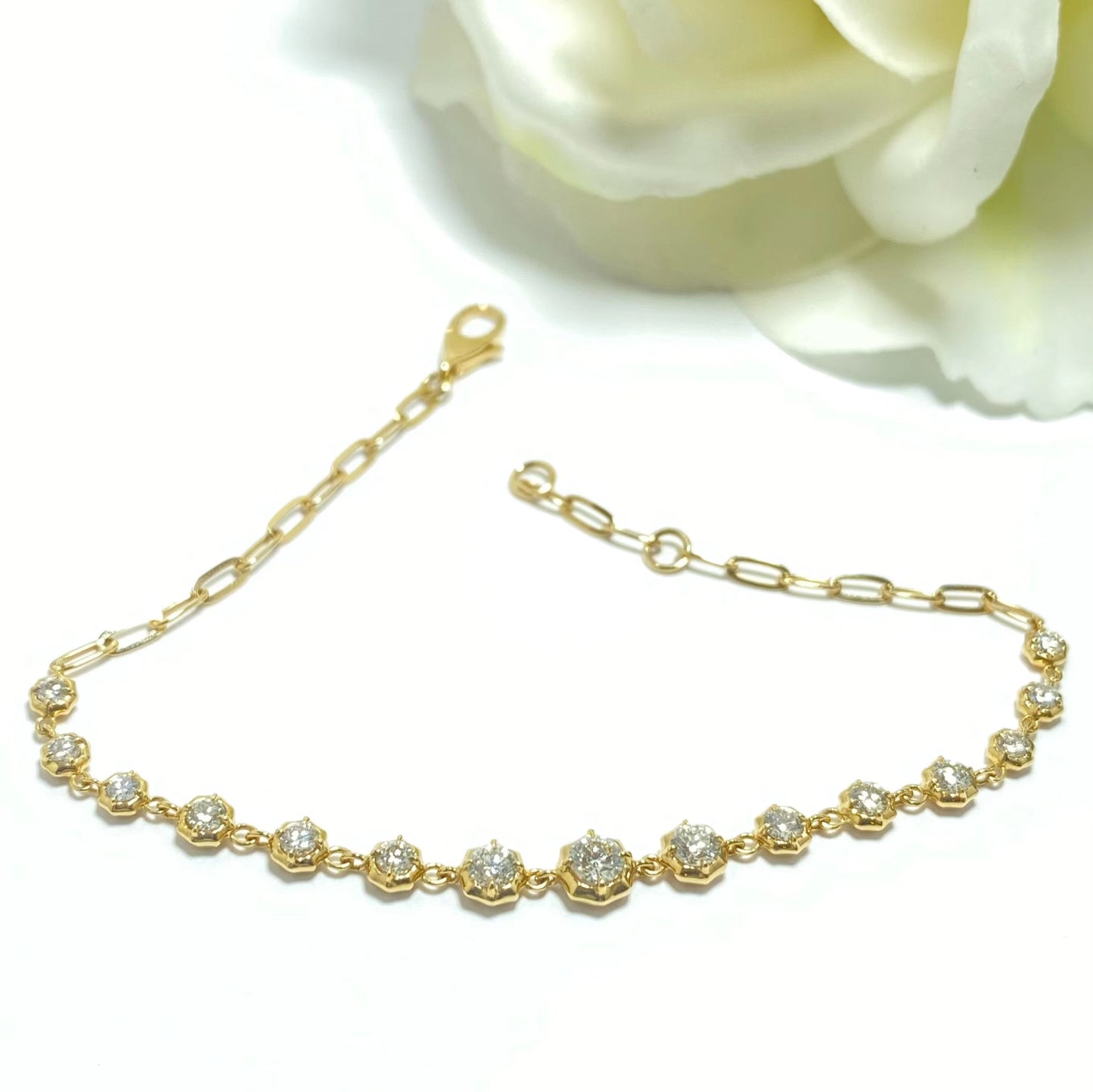 Linked Round Diamond Tennis Bracelet in 18k Yellow Gold